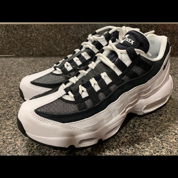 Nike Air Max 95 “Ying Yang” Pack White Black - Picture 3 of 6